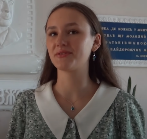 Школьницу из Новой Каховки признали гением в США, но свою жизнь девушка видит в Украине!